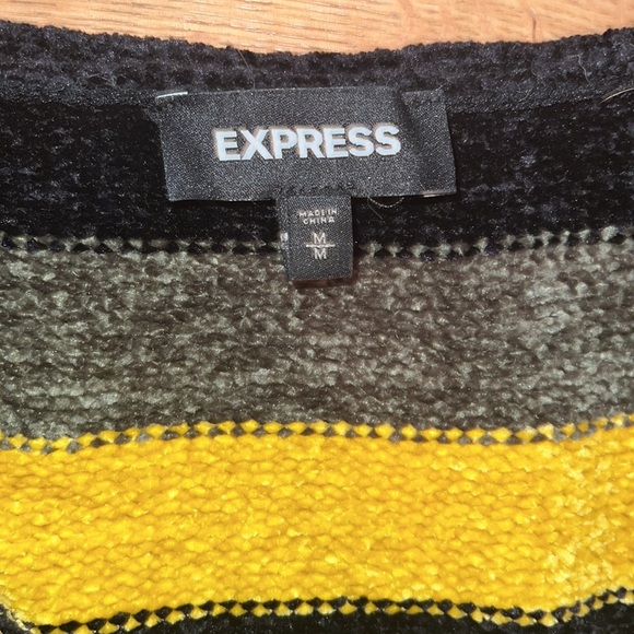 Express Striped 3/4 Sleeve Sweater Size M - Picture 3 of 8